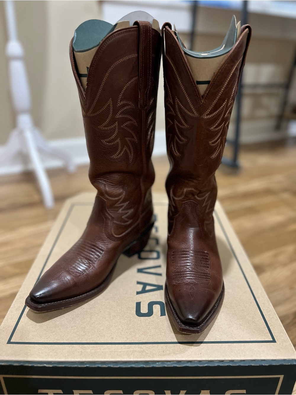 Tecovas Women’s Brown Leather Cowboy Boots - The Annie - Sequoia Cowhide Leather - Picture 2 of 15
